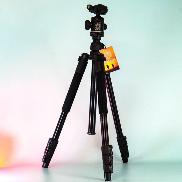 ZOMEI Z688 &mdash; регулируемый штатив-монопод для видеоблогеров и фотографов с устойчивой конструкцией 77776445 фото
