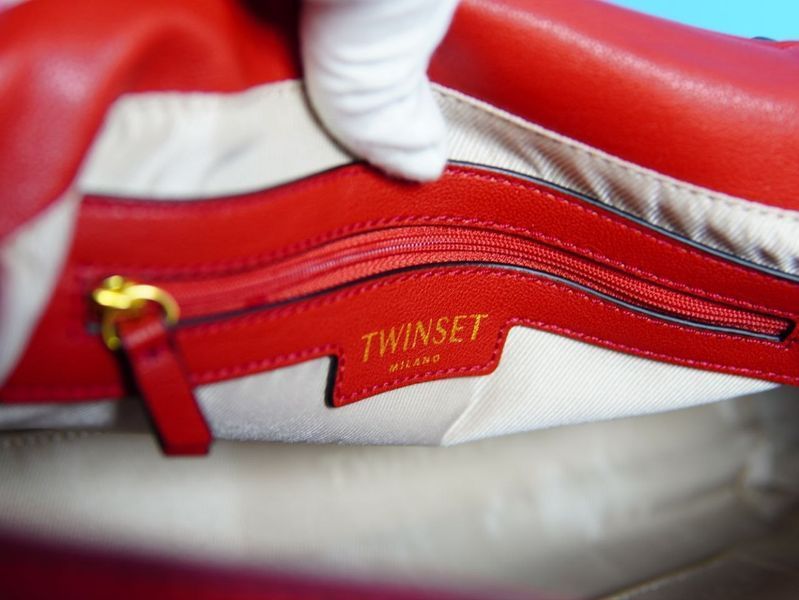Сумка TWINSET Milano червона шкіряна, золоті заклепки, плечовий ремінь 777 0989 фото