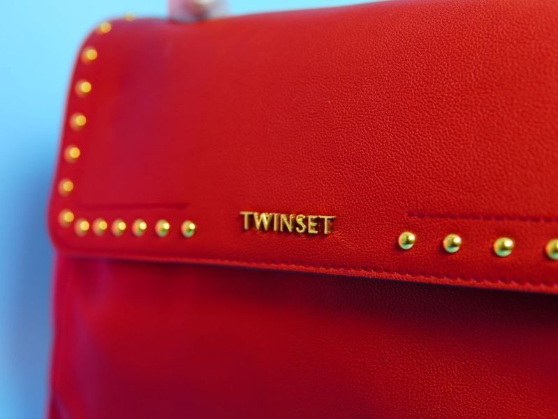 Сумка TWINSET Milano червона шкіряна, золоті заклепки, плечовий ремінь 777 0989 фото