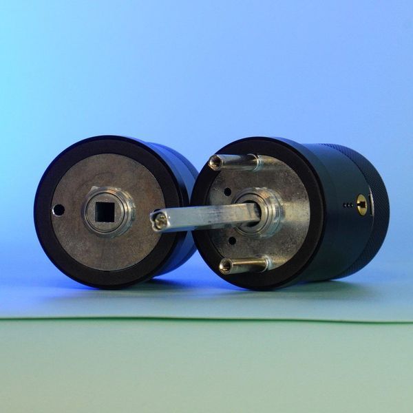 Livolo Smart Lock &mdash; коричневый электронный замок с функцией распознавания отпечатков пальцев для умного дома А86445 фото
