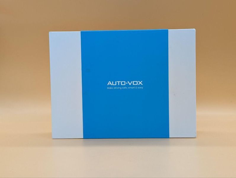 Комплект задней камеры Solar1Prov AUTO-VOX беспроводной для удобного и безопасного контроля парковки и движения 555SНЦ200 фото