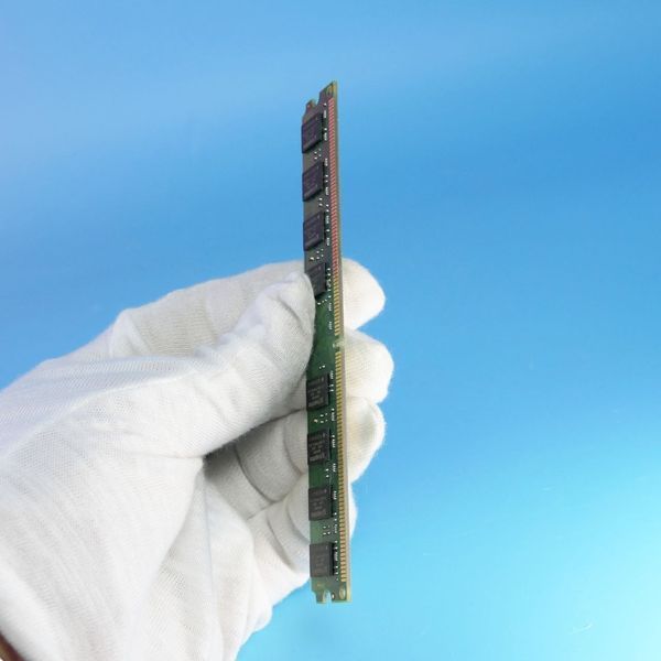 DDR2 1GB оперативна пам'ять (1Гб) KVR800D2N6/1G для INTEL 800/667/533/400 s2 3222 фото