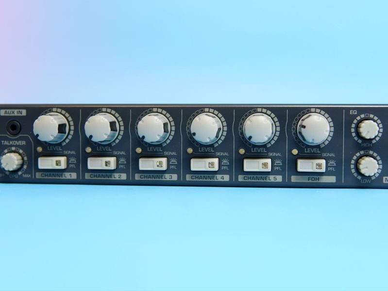 Двухзонный микшер HILL AUDIO ZPR2620v2 с 6 стереовходами 555L 1323 фото