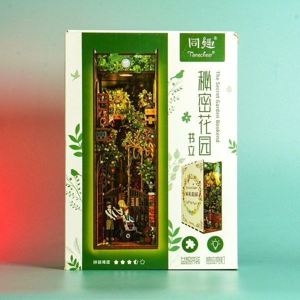 Миниатюрный книжный уголок Spilay DIY &ndash; увлекательный комплект для создания уютного мира! А54345 фото