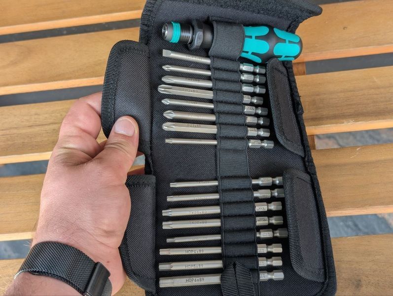 Многофункциональная отвертка с насадками WERA Kompakt 60 КК &ndash; практичный инструмент В64356789 фото